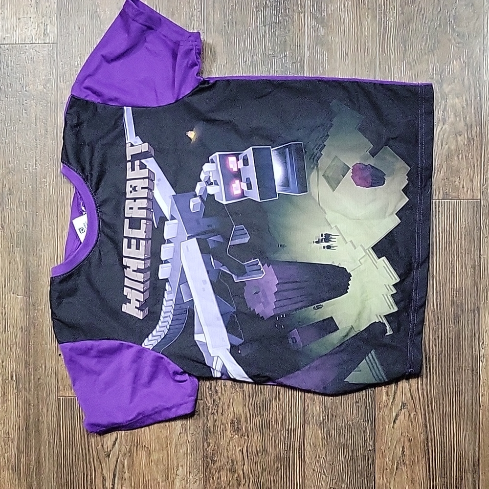 Minecract sleep shirt